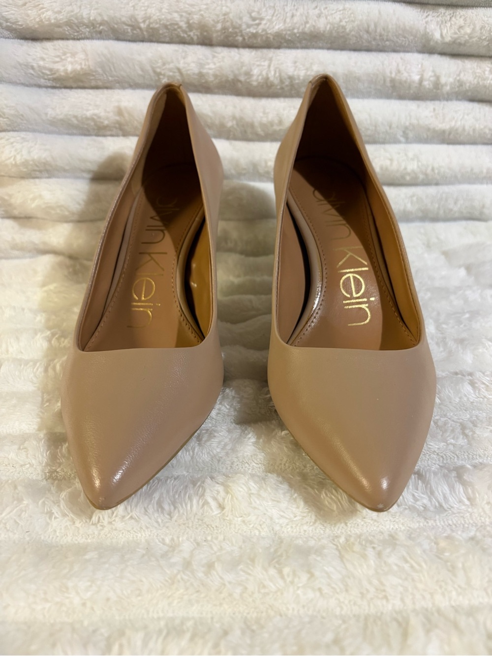 Calvin Klein Nude Pointed-Toe Pumps 7.5